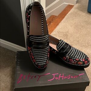 Betsey Johnson Striped and Floral women’s size 10 loafers